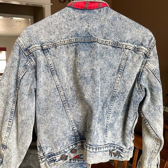 Vintage 90’s LEVI’S stonewashed lined jean jacket - Youth Large - NICE! - Picture 3 of 3